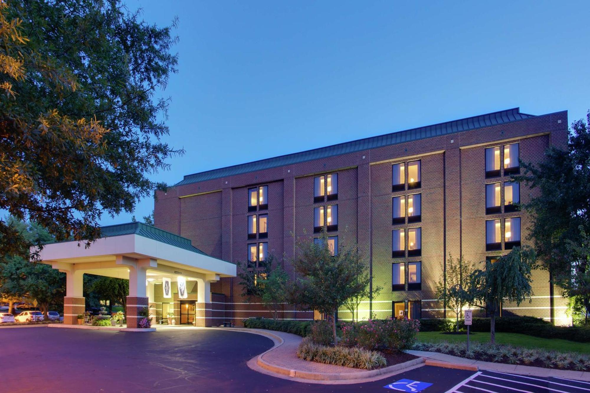 Hampton Inn Richmond-West Innsbrook Broad Meadows Exterior photo